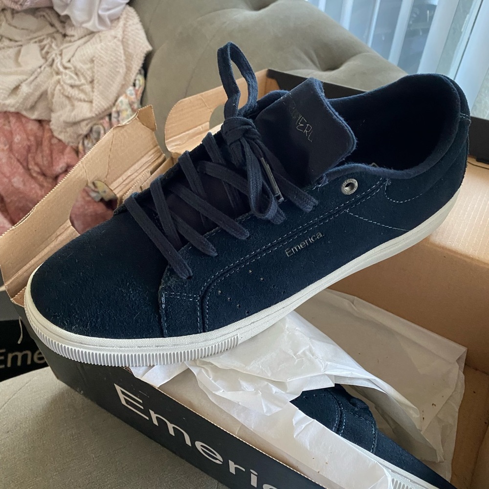 emerica shoes brand new